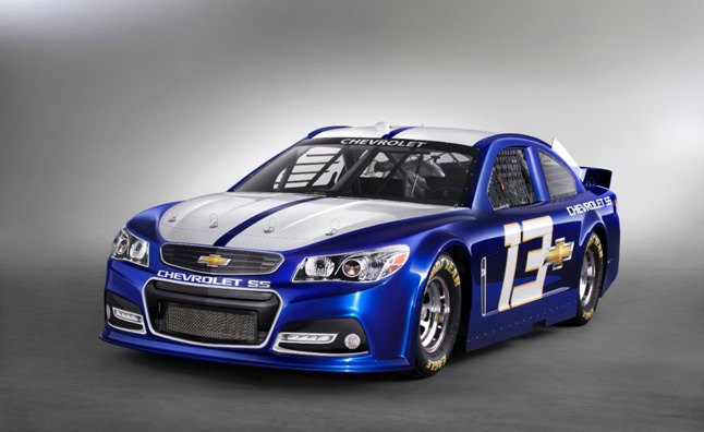 Pristatytas „Chevrolet SS NASCAR“, SS sedano anonsas post thumbnail image