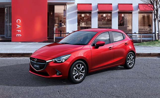 2016 m. „Mazda2“ siekia patekti į prabangių subkompaktinių automobilių rinką post thumbnail image