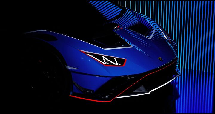 „Lamborghini Huracan“ pakaitalas debiutuos rugpjūčio 16 d. post thumbnail image